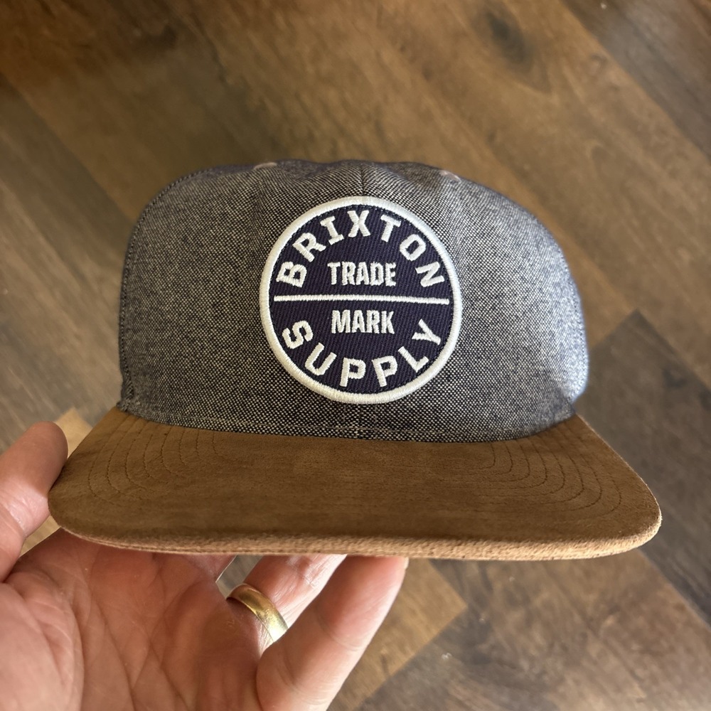 Brixton Supply Hat Cap Snap Back Gray Brown Suede Brim Patch Flat Bill Mens